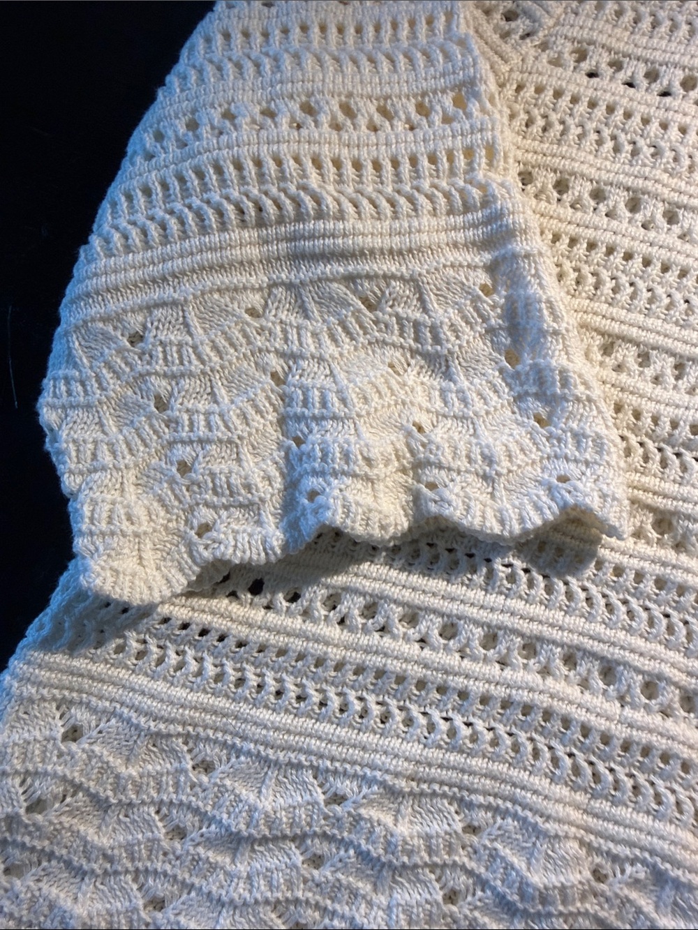 Universal Thread Cream Openwork Crochet Crewneck Sweater. Never worn! Sz XL - Picture 3 of 5
